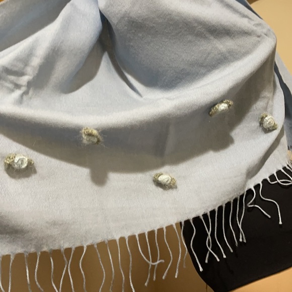 🔴2/$10 🔴Scarf/ Handmade - Picture 2 of 9